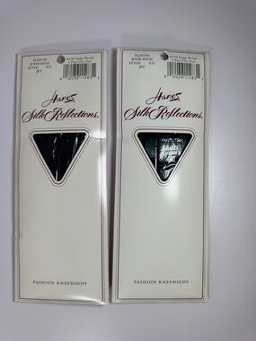 Lot 2 Pair Hanes Silk Reflections Silky Jet black Knee Highs A21